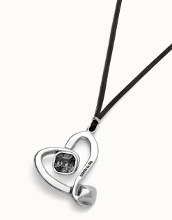 Colgante largo de cordón efecto seda y corazón central con cristal negro