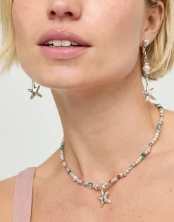 Collar corto bañado en plata con cristales y estrella de mar pequeña