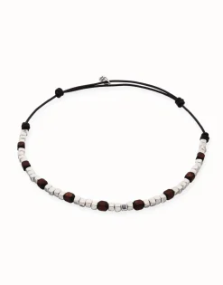 Collar de cuero con cuentas en plata y madera