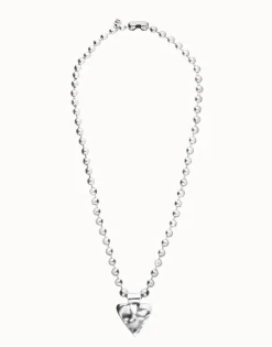 Collar largo con bolas bañado en plata y detalle de corazón
