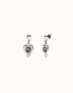 Pendientes bañados en plata de ley con corazón colgante y cristal negro