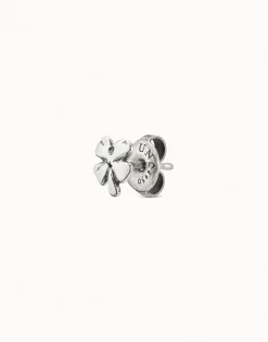Piercing bañado en plata de ley de trébol