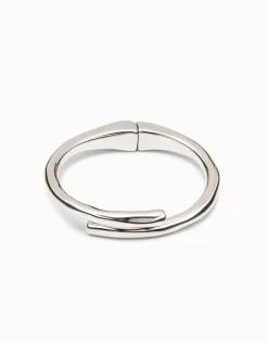 Pulsera bañada en plata de ley con forma de túbulo y muelle oculto