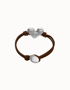Pulsera de cuero marrón con detalle de corazón bañado en plata de ley